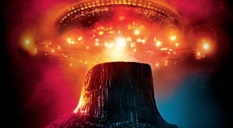 Cine “El Valor de las Grandes Historias” trae a Valparaíso el clásico de Spielberg Encuentros Cercanos del Tercer Tipo