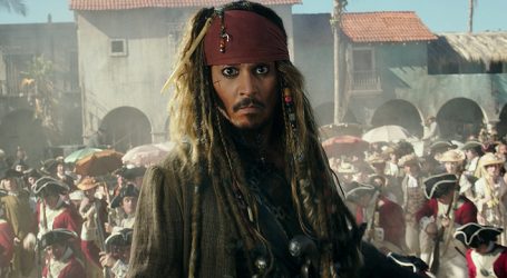 Johnny Depp estaría en conversaciones para volver a interpretar a Jack Sparrow en una sexta entrega de “Piratas del Caribe”